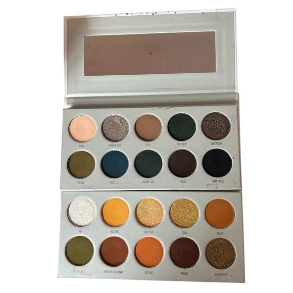 Morphe x Jaclyn Hill THE VAULT Set of 4 Eye Shadow Pallets - Picture 4 of 10